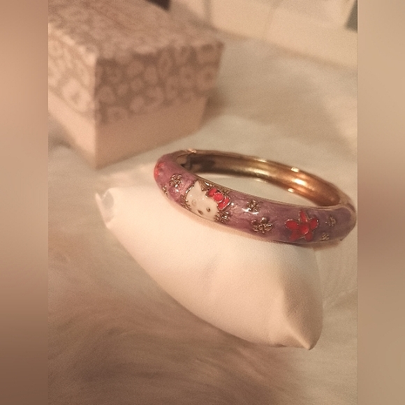 Hello Kitty cloisonne bracelet - Picture 4 of 4